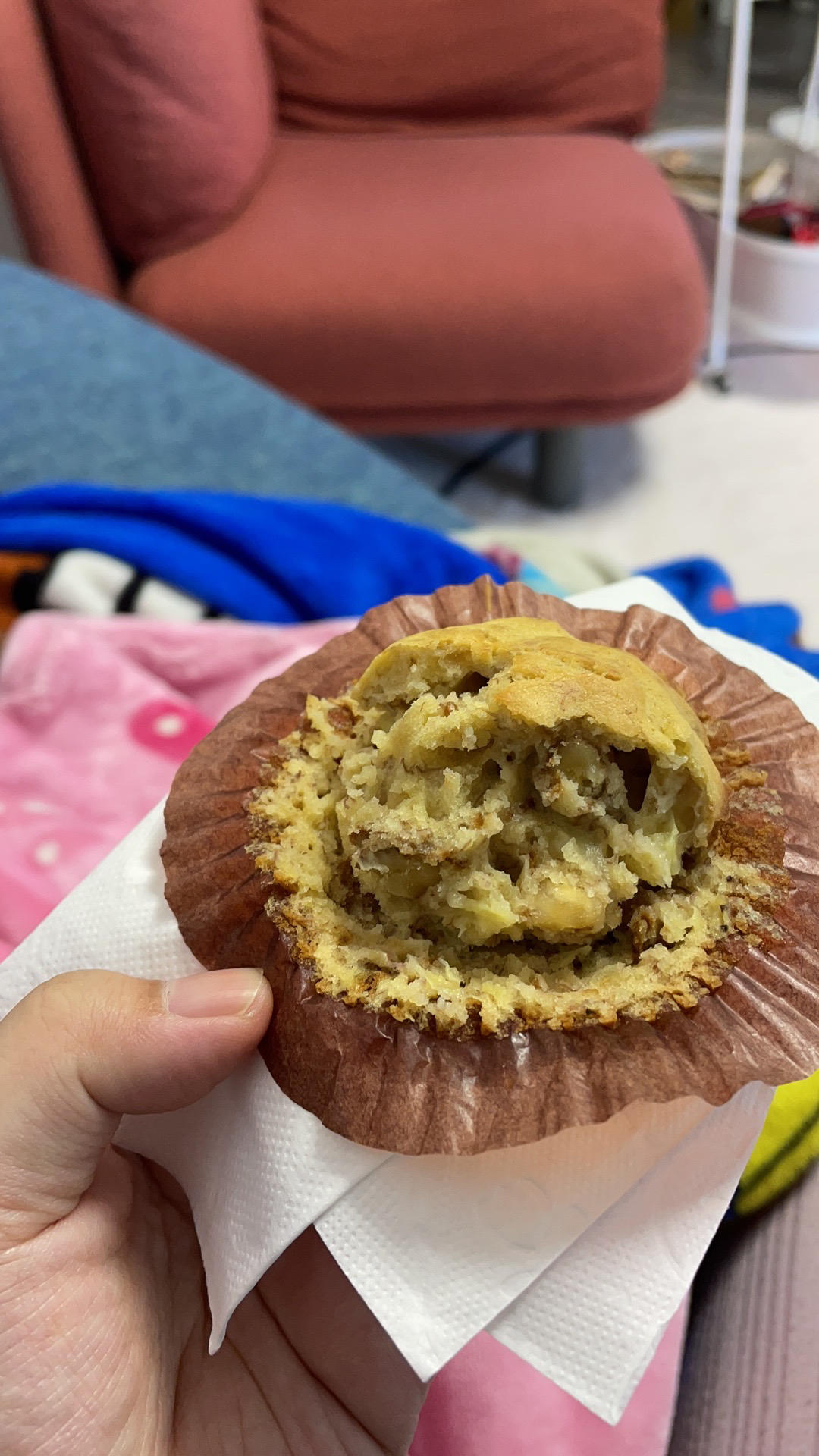 只需搅拌入烤箱的香蕉麦芬