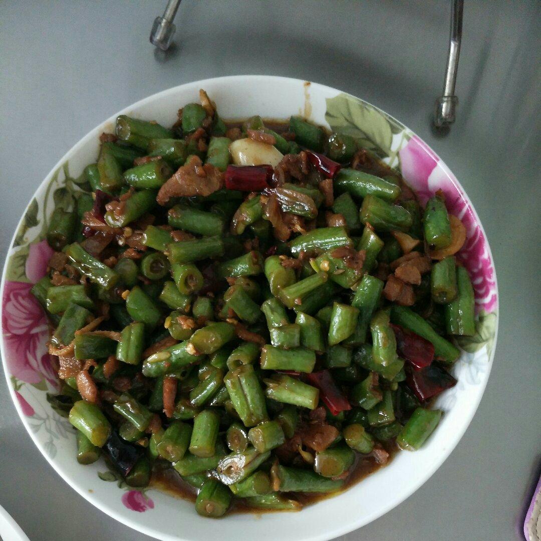 肉沫豆角下饭菜