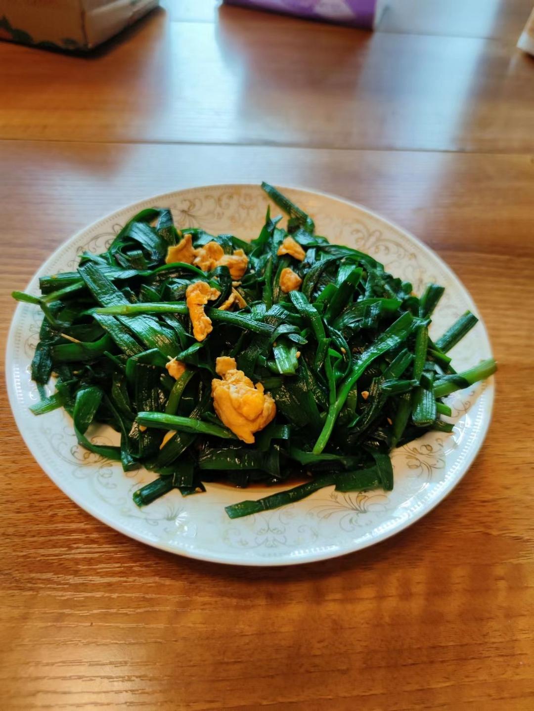 韭菜炒鸡蛋——三分钟快手下饭菜 掌握火候的秘诀