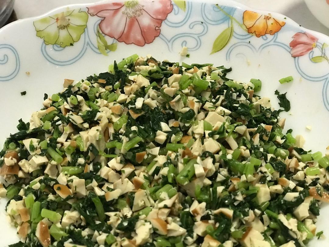 马兰头拌豆腐干