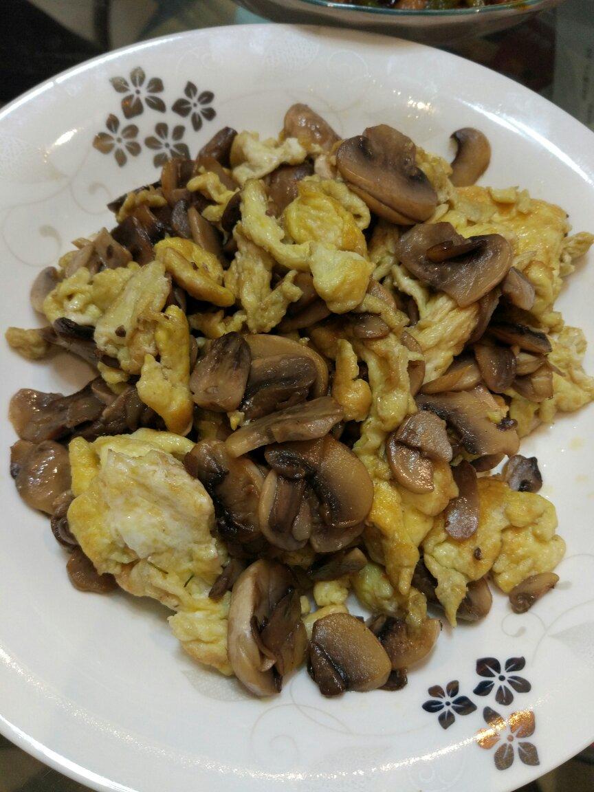 快手小葱蘑菇炒蛋