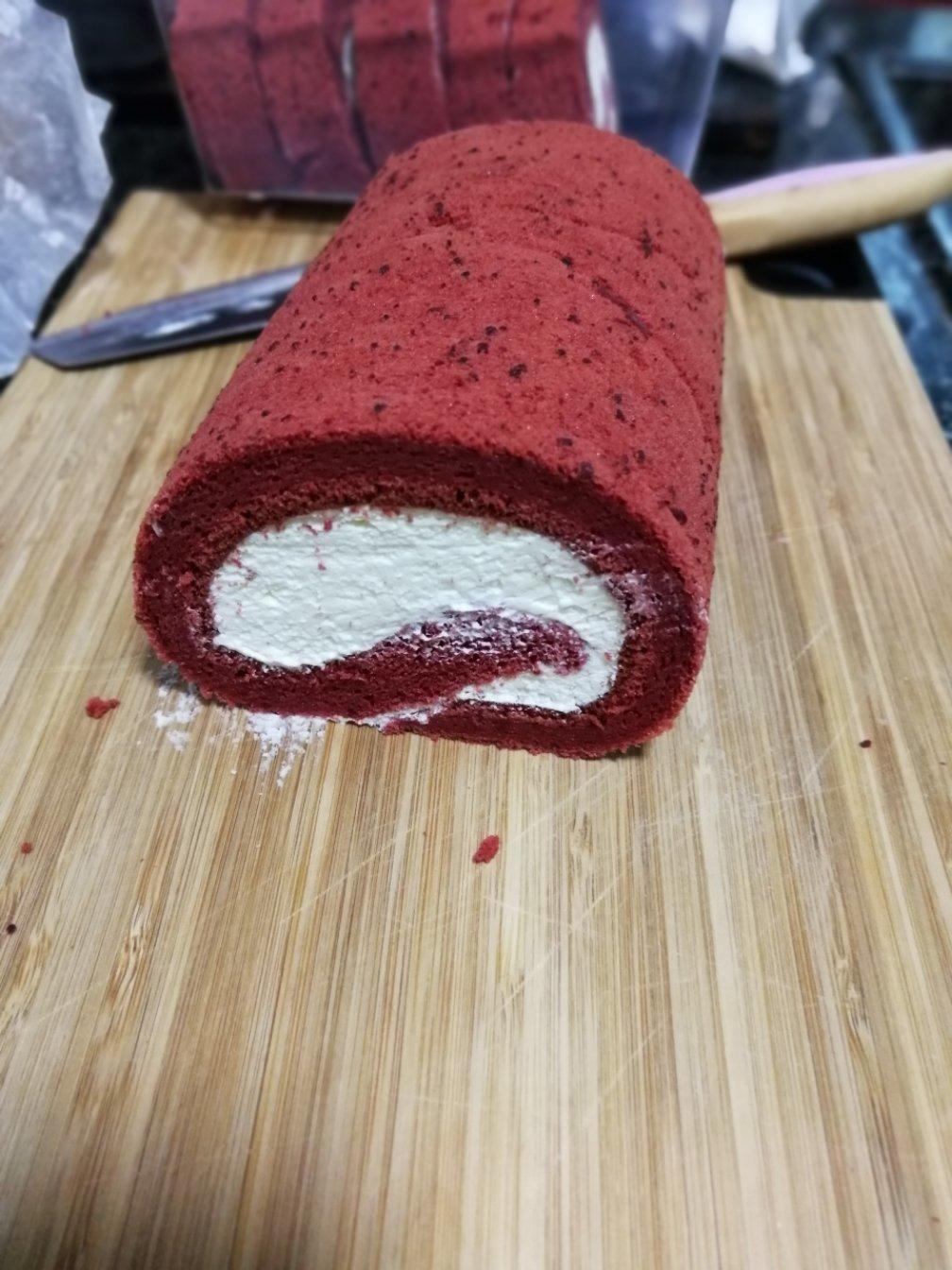 红丝绒蛋糕卷