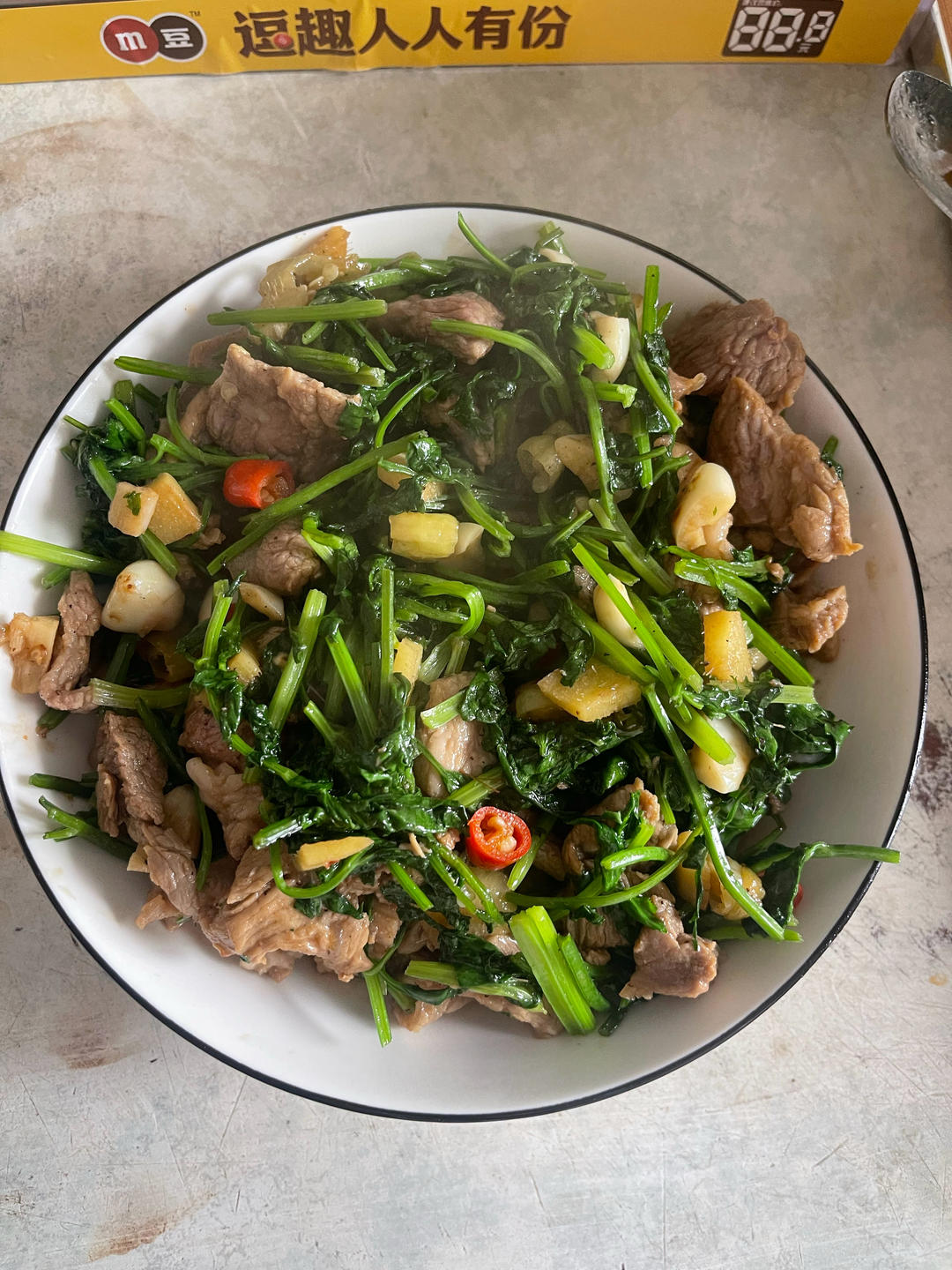 小炒黄牛肉，肉嫩味香！太好吃了简直是米饭杀手！