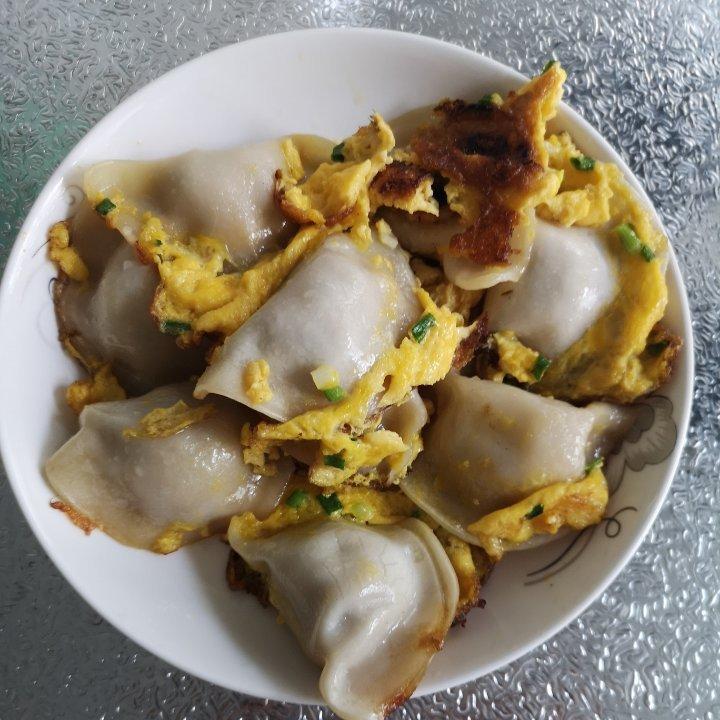 懒人快手抱蛋煎饺
