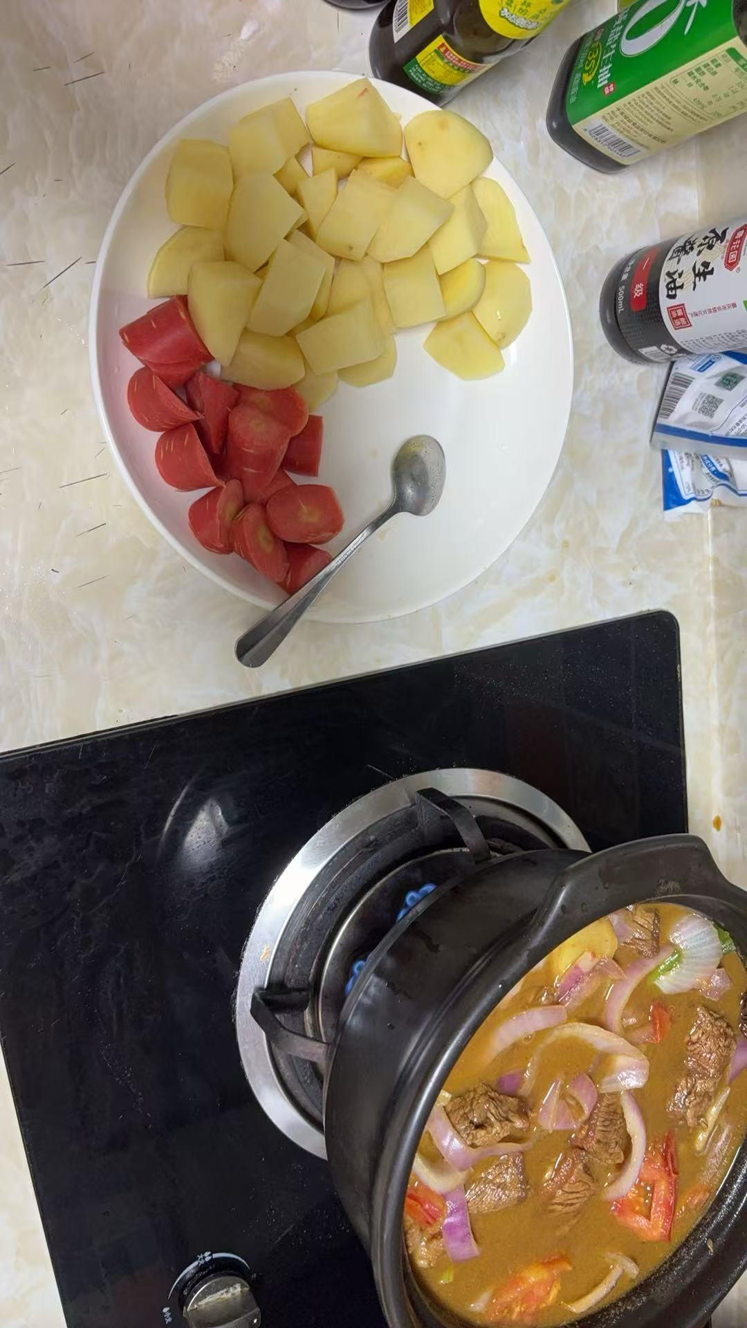 红烧牛肉土豆 （独家秘制）