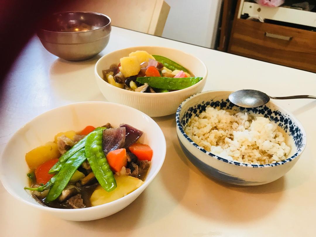 日式土豆炖牛肉