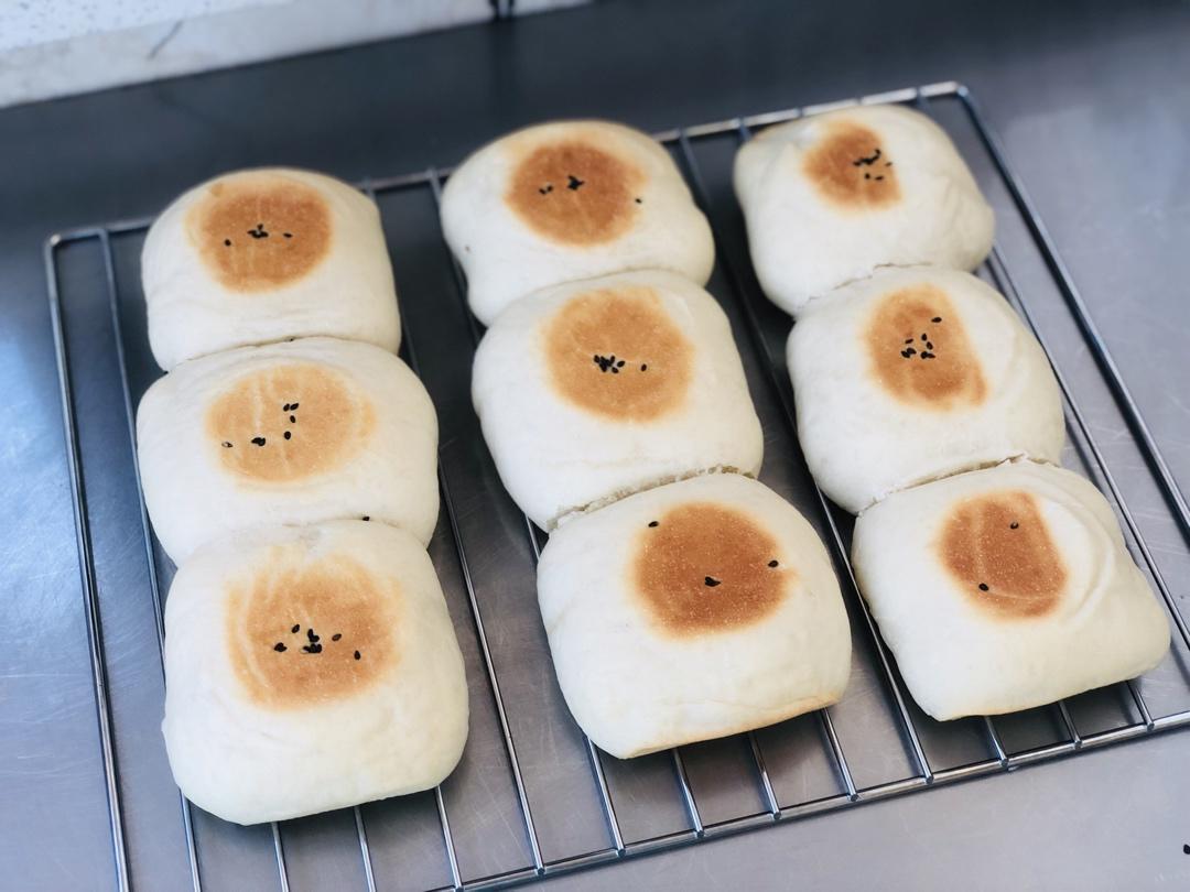 日式和风红豆包