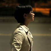 默扬做正经人好难