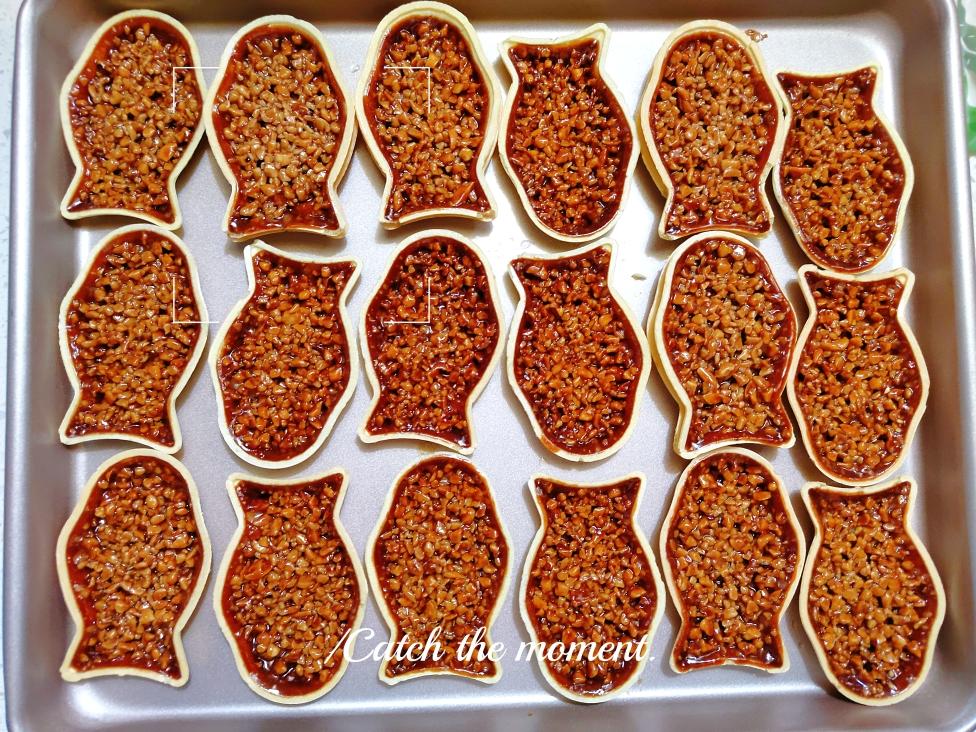 视频🚢一次搞定3种口味｜焦糖坚果糯米船｜不测温，不冷冻｜低糖｜简单｜0难度