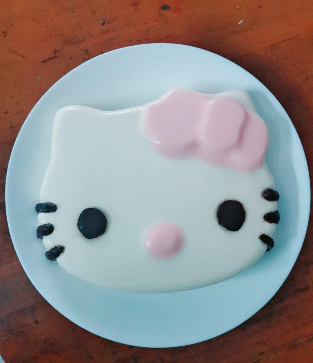 Hello Kitty 酸奶慕斯