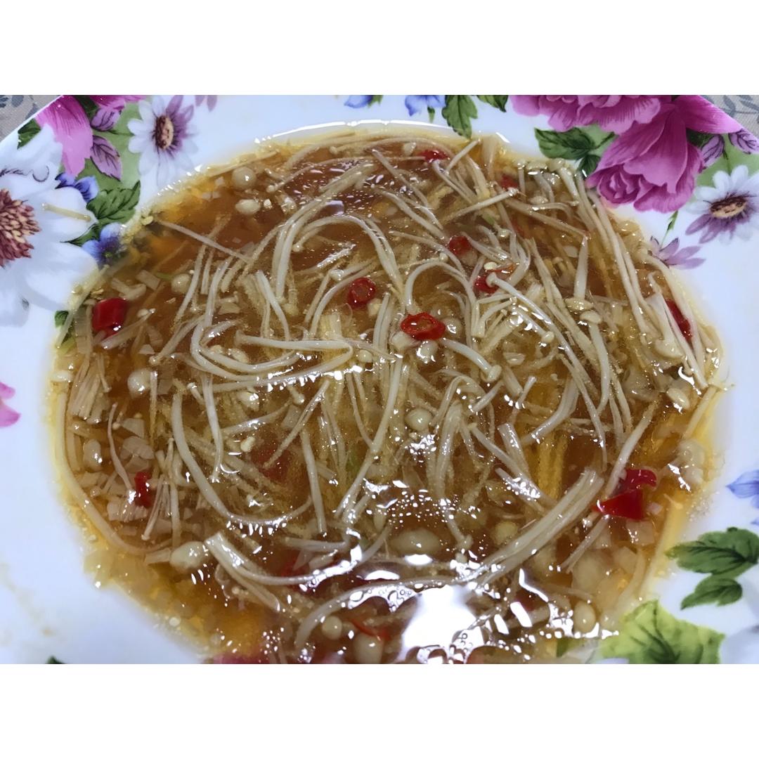 蒜蓉蒸金针菇