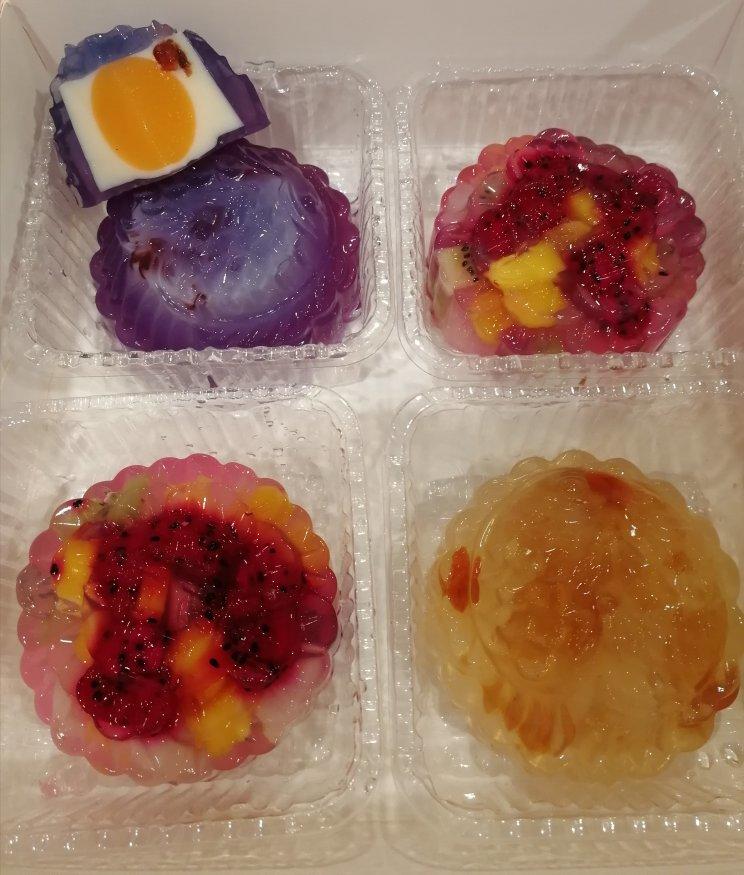 抹茶红豆燕菜月饼