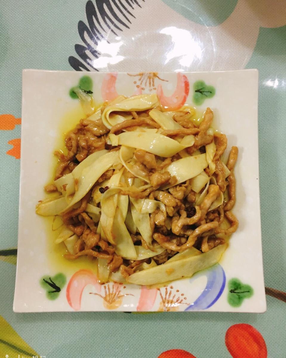 秀珍菇藕炒肉片（不辣版）