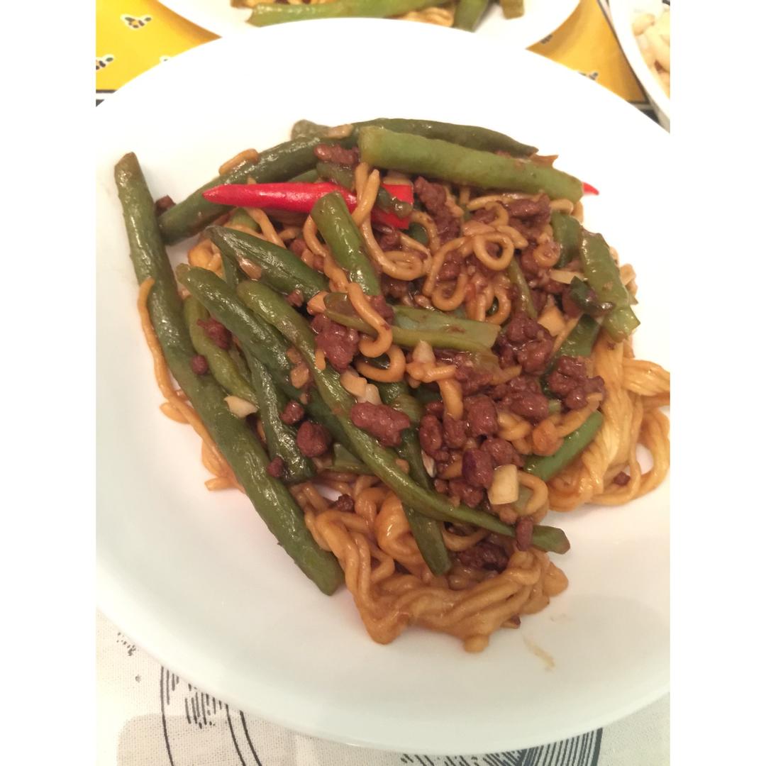 豆角焖面