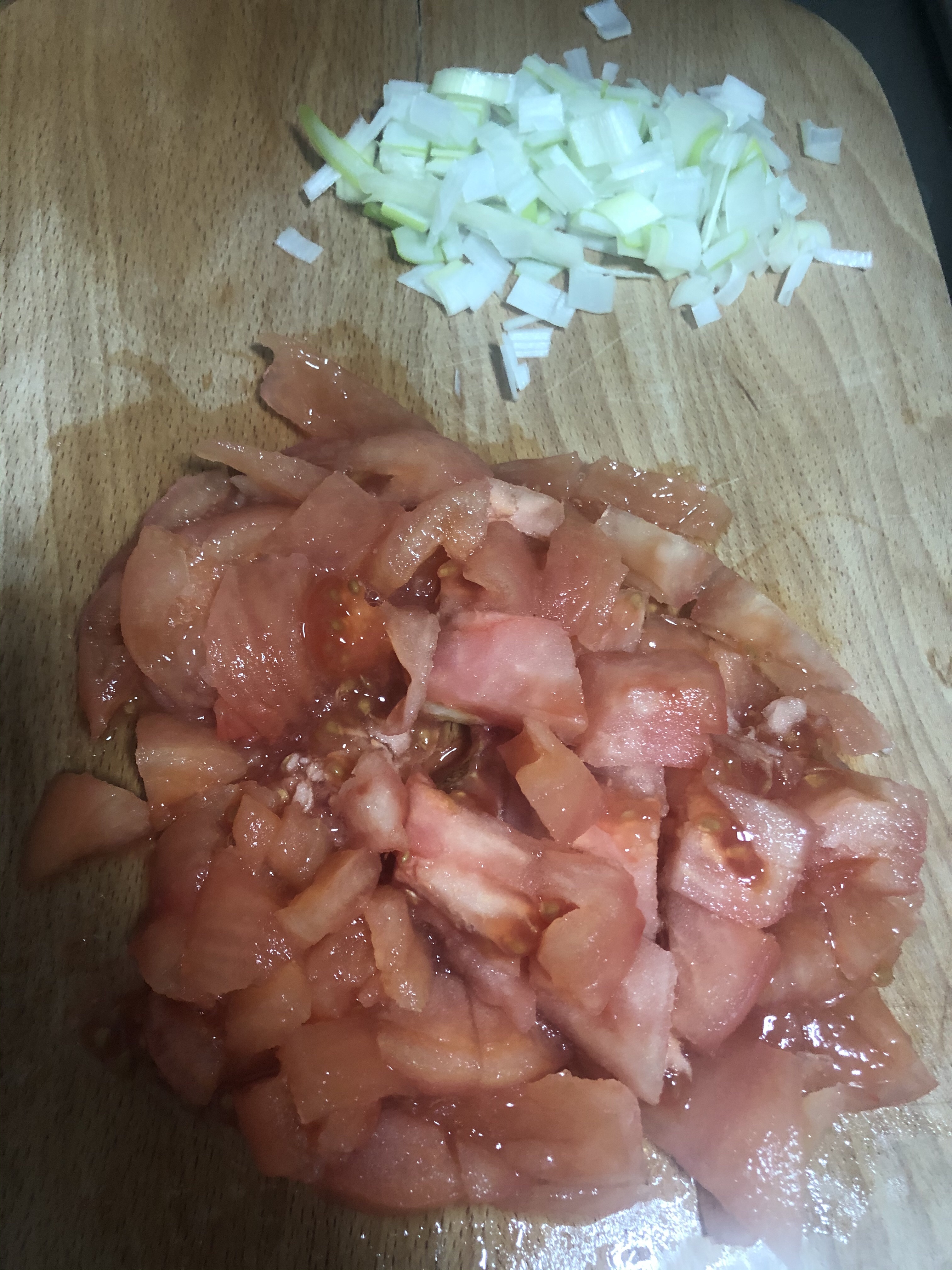 一人食的番茄虾仁疙瘩汤的做法 步骤5