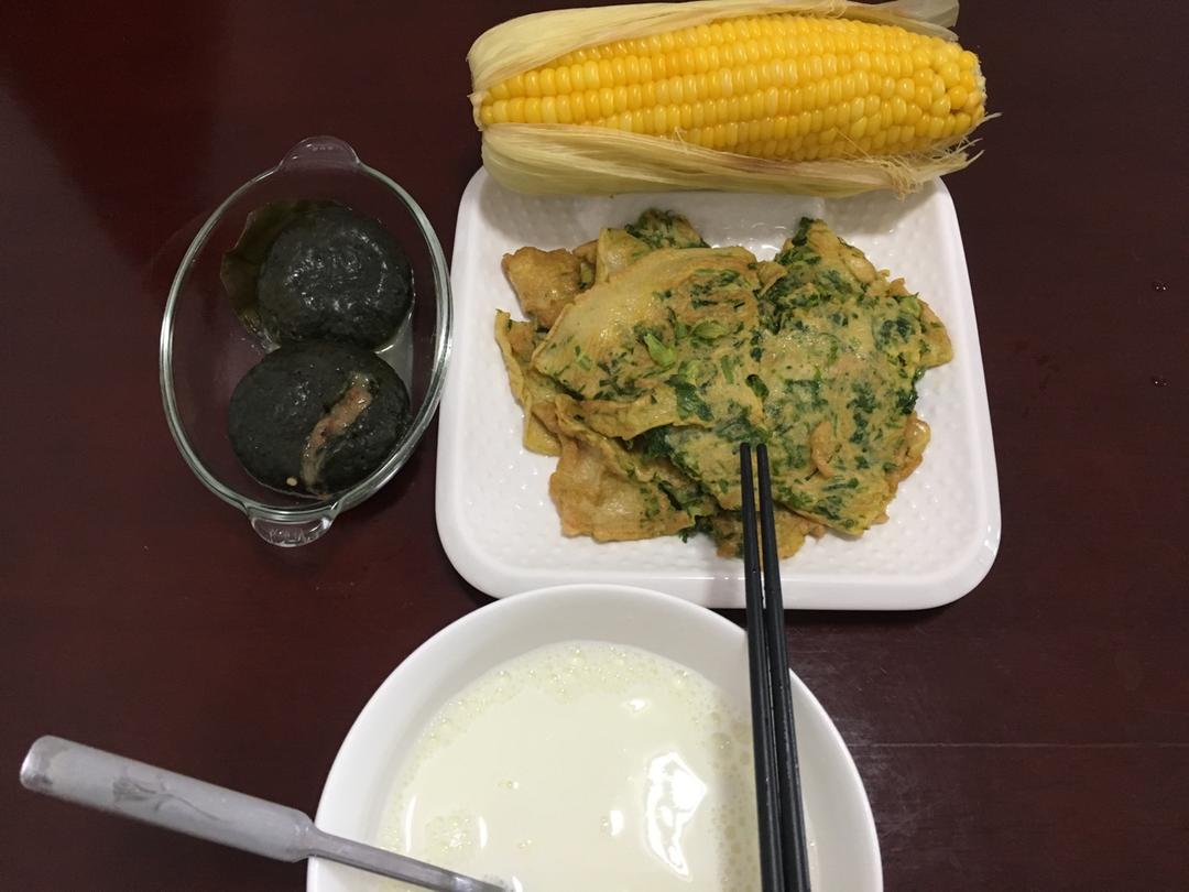 芹菜叶鸡蛋饼