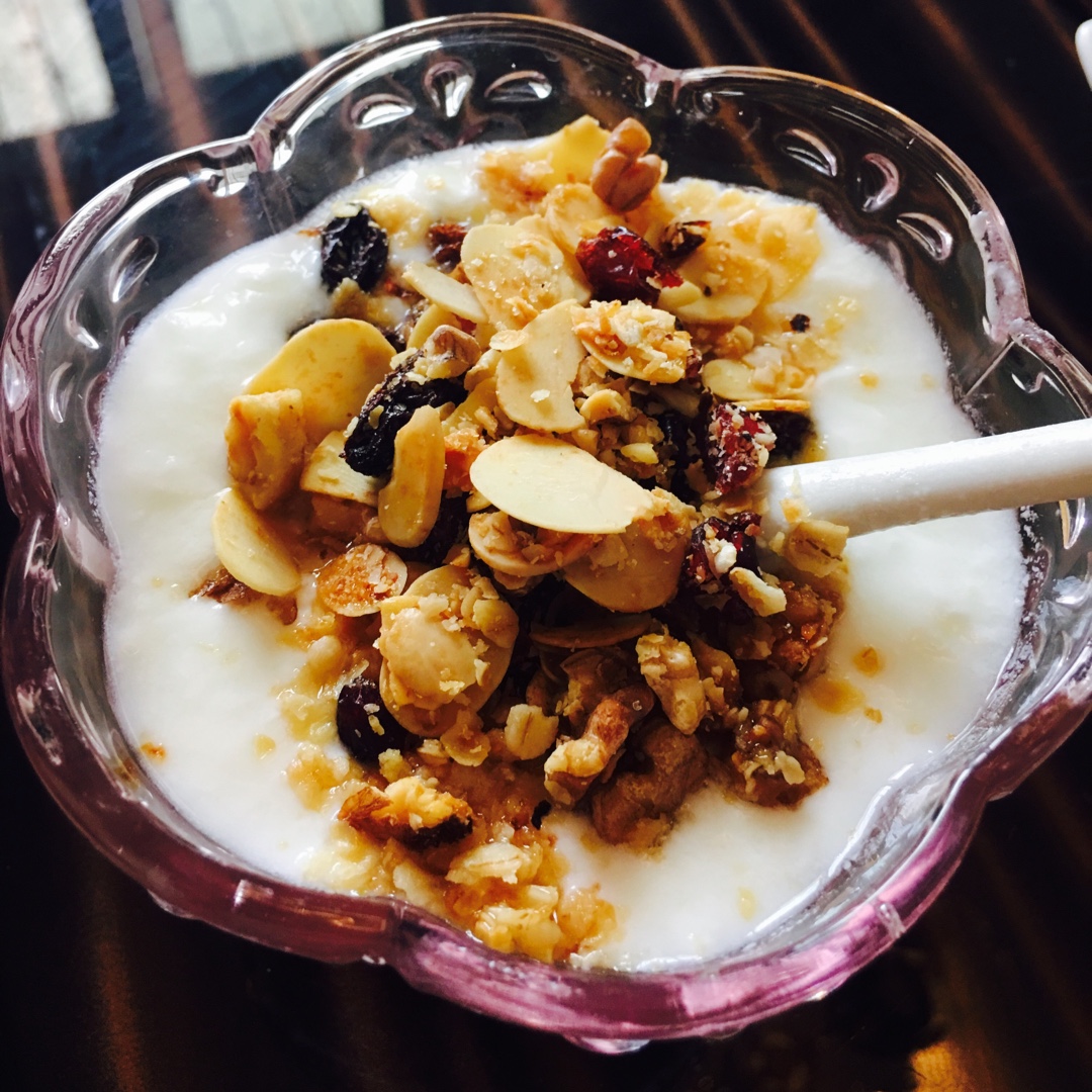 Granola（格兰诺拉麦片）