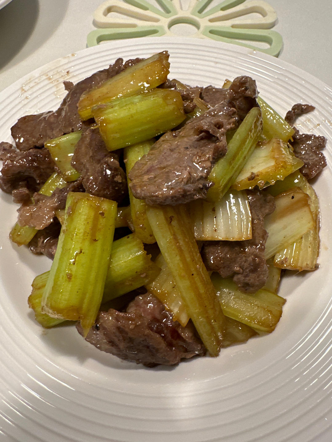 西芹炒牛肉