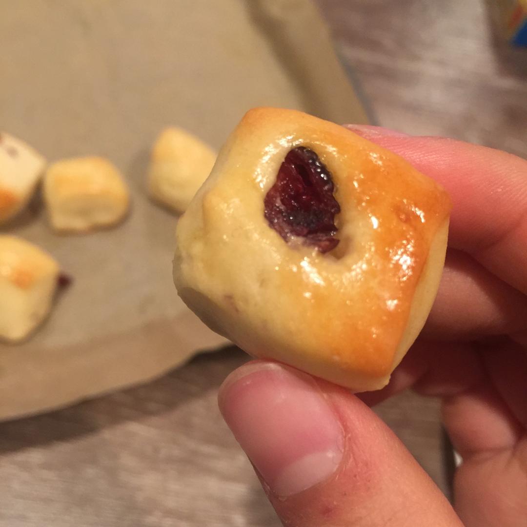 蔓越莓优格小面包块