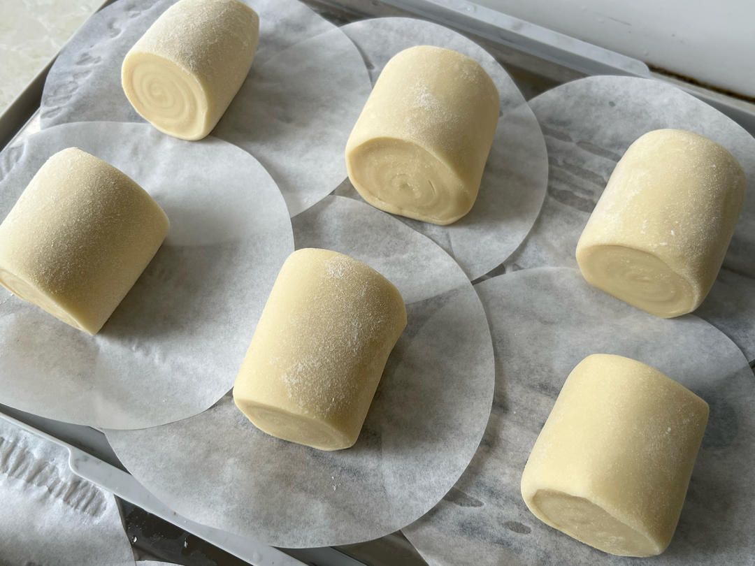 纯手工奶香馒头【无泡打粉，无添加】