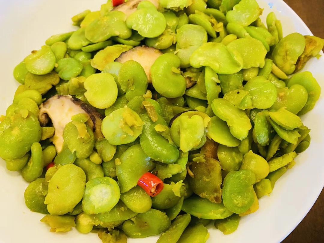 蘑菇鲜蚕豆