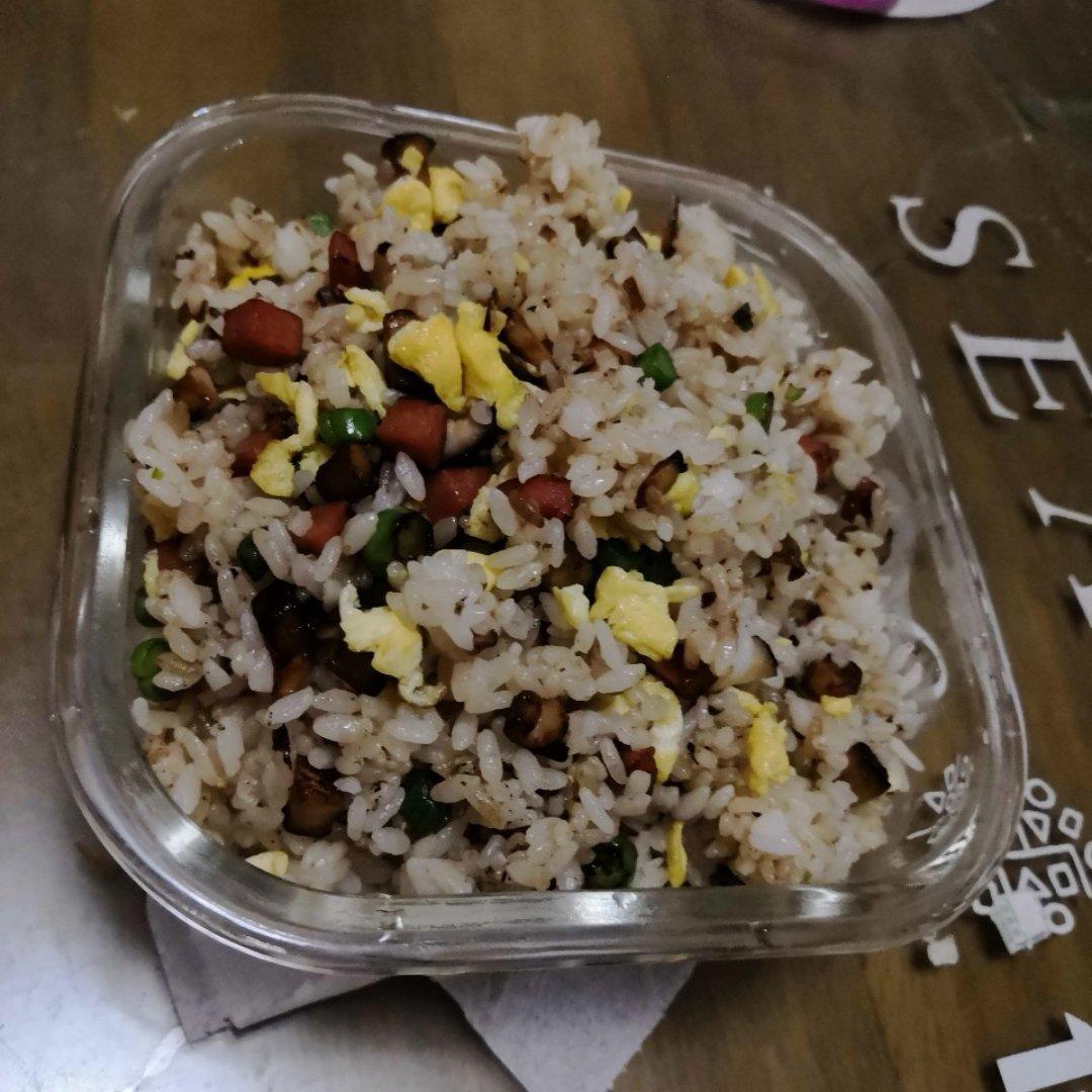 家常蛋炒饭