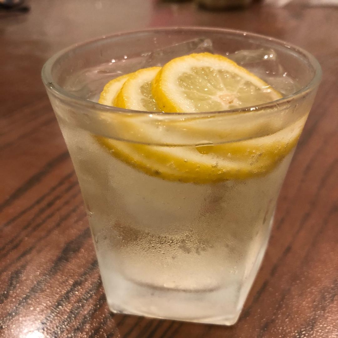 《深夜食堂》高杯酒