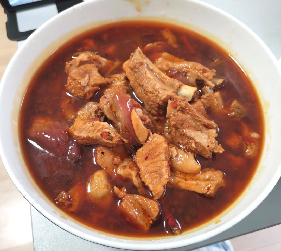 正宗四川土豆烧排骨（红烧排骨）（不焯水不炒糖色）