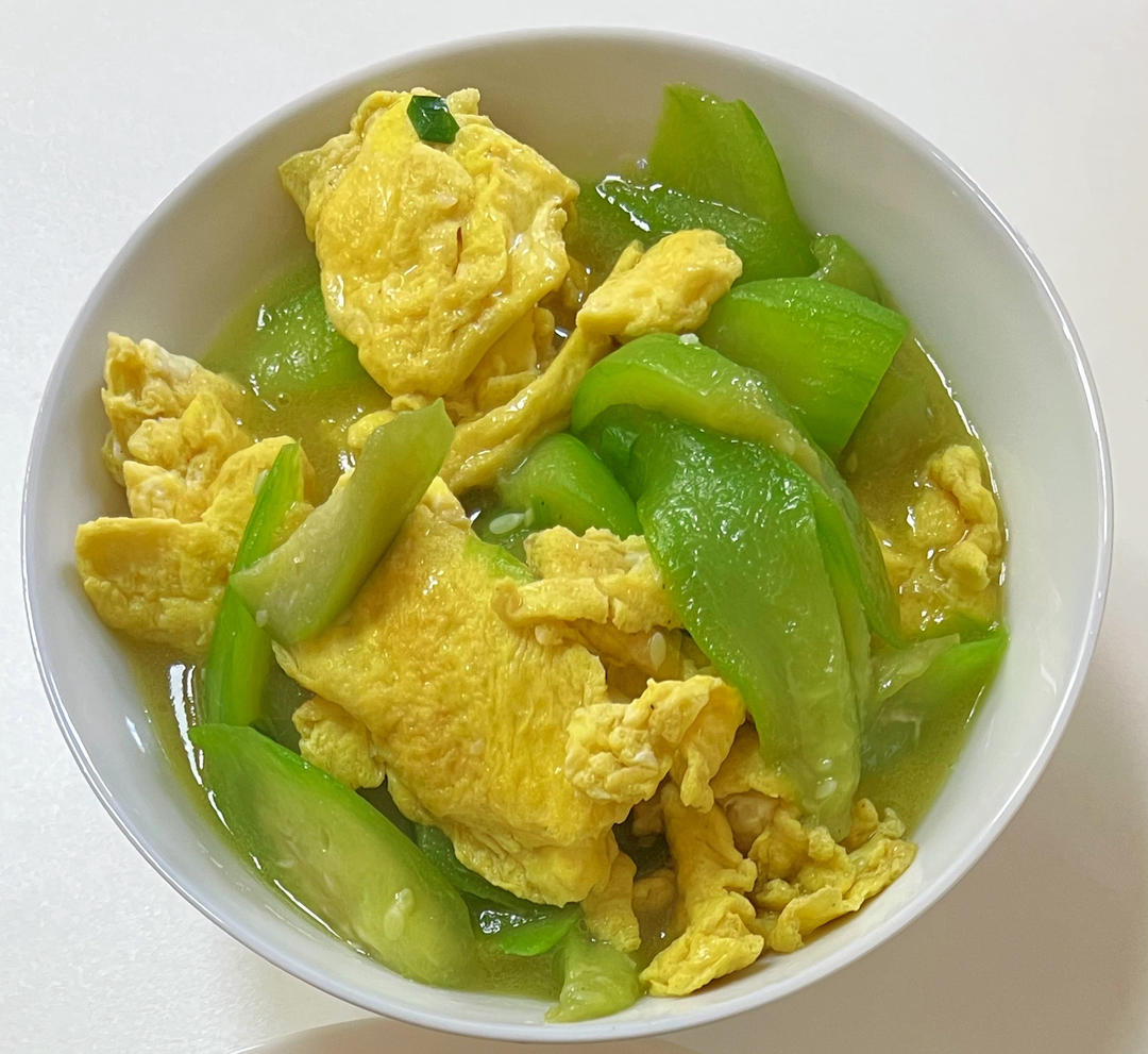 简单快手，五分钟搞定的丝瓜炒蛋