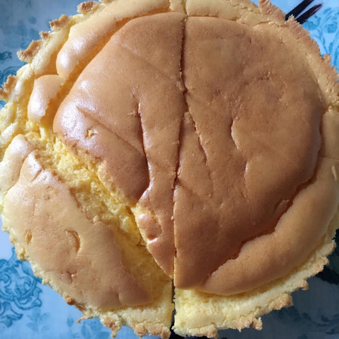 烤箱做蛋糕（戚风蛋糕的做法）