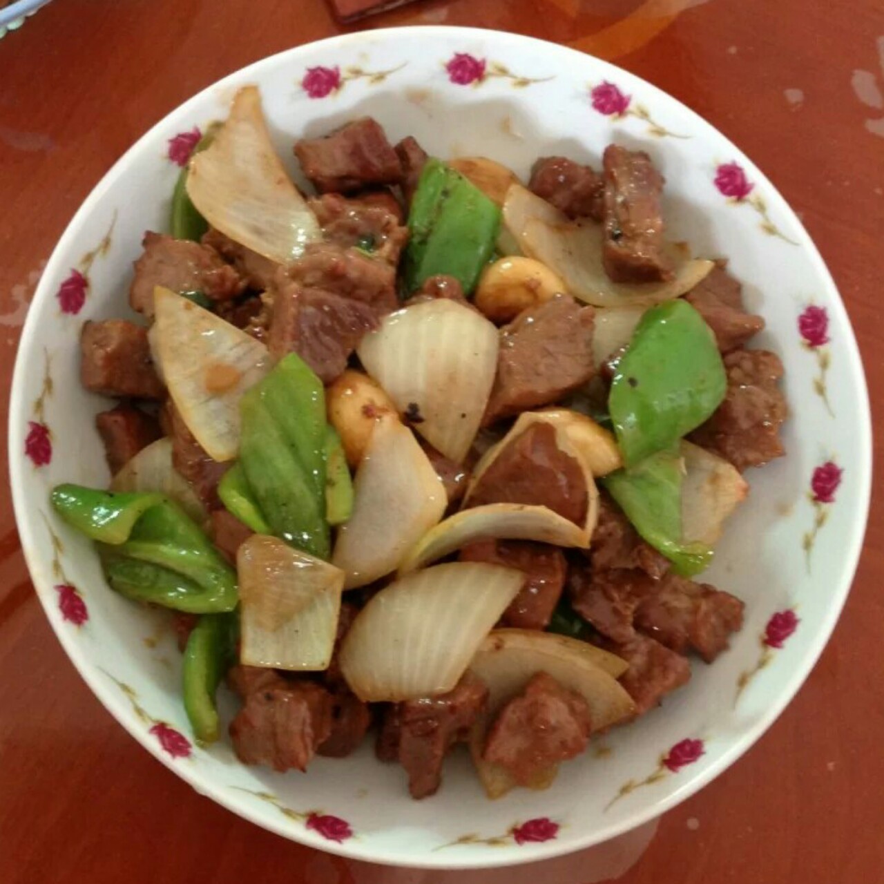 蒜烧牛肉粒