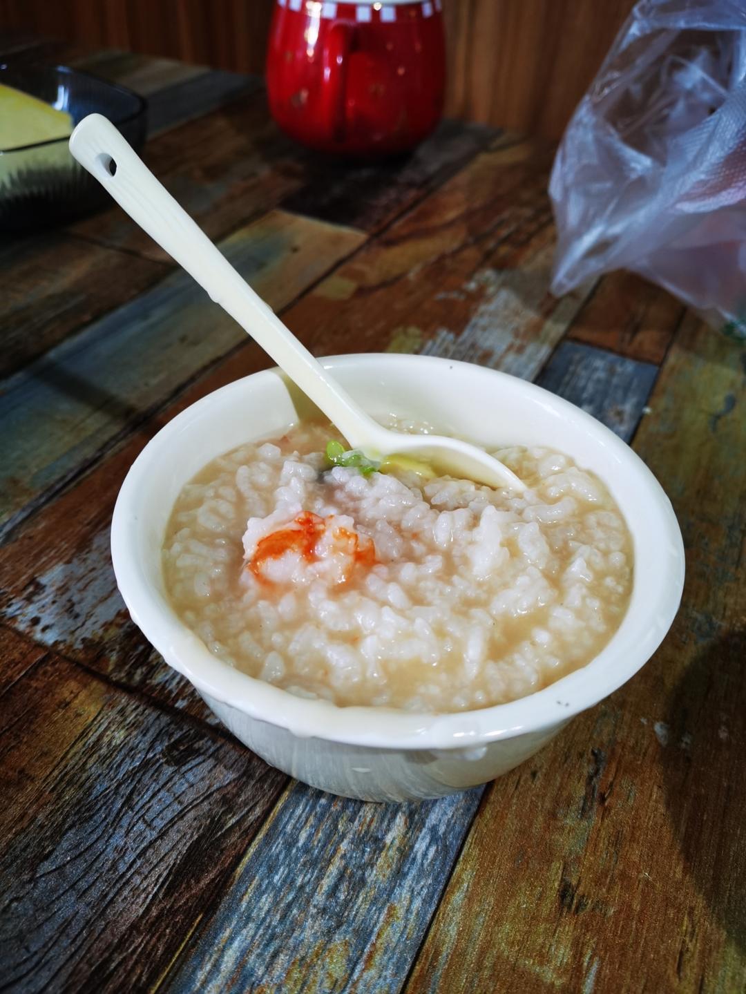 完爆大排档的潮汕砂锅虾粥！