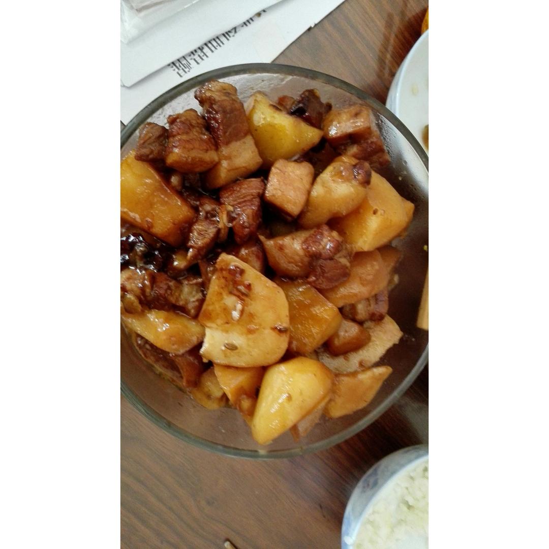 土豆炖肉