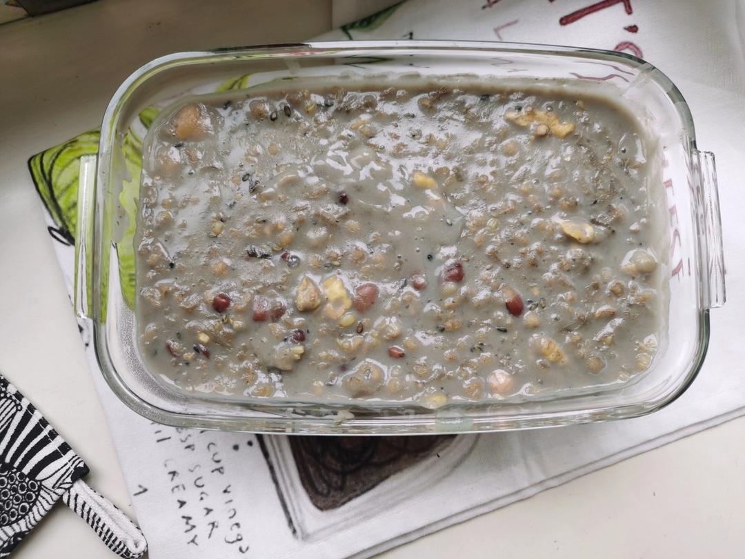 豆浆杂粮粥（别名：回归正轨粥）丨健康·三餐