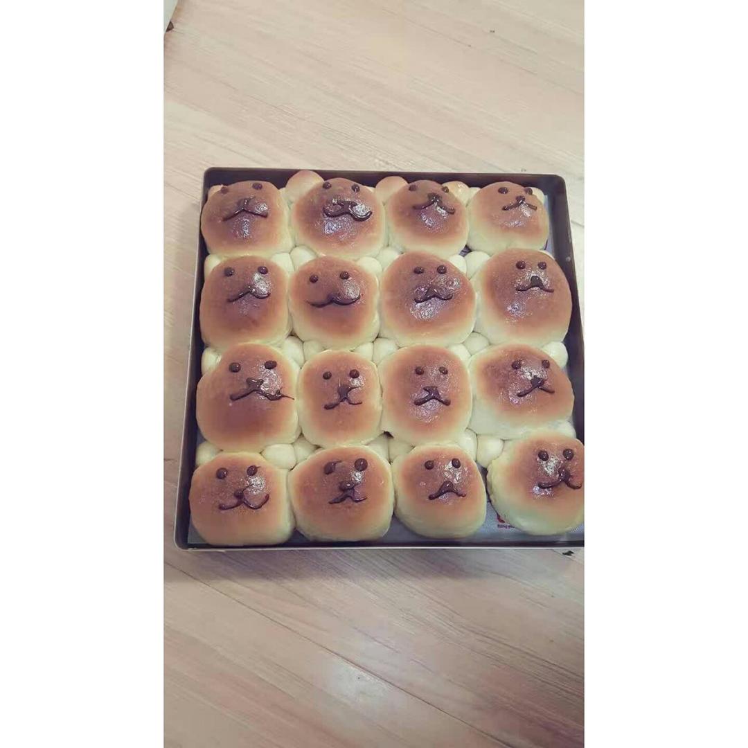 小熊挤挤面包