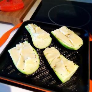 马苏里拉芝士烤葫芦瓜的做法 步骤1