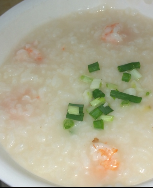 鲜虾砂锅粥