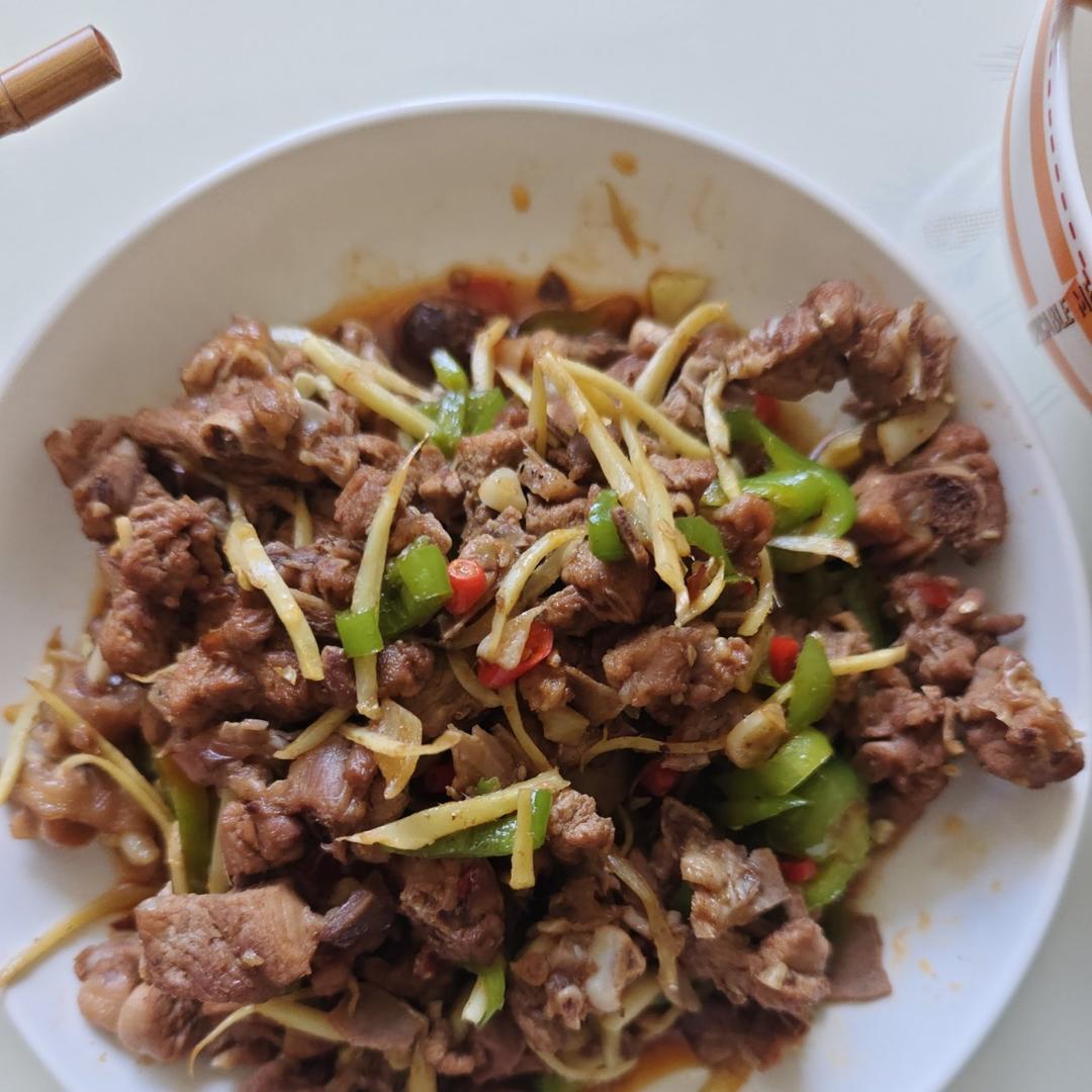 又学会一道四川下饭菜！自贡小煎鸭/子姜鸭