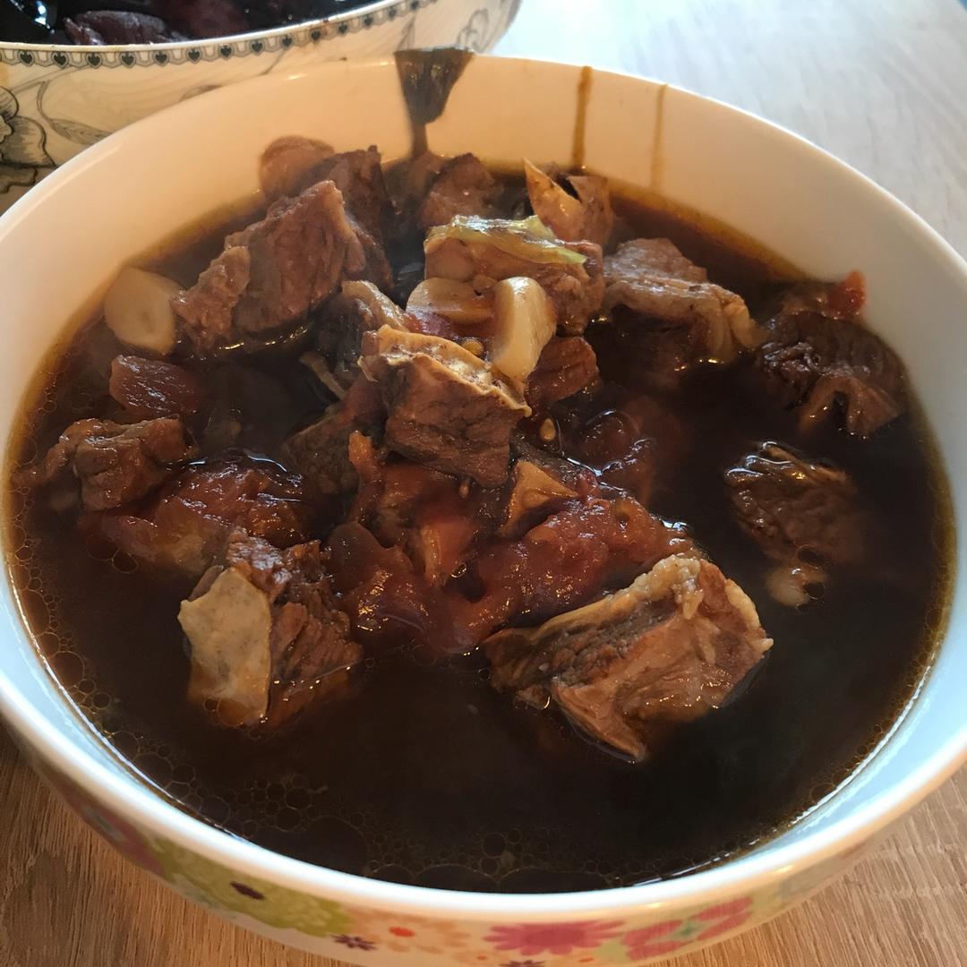 西红柿牛腩