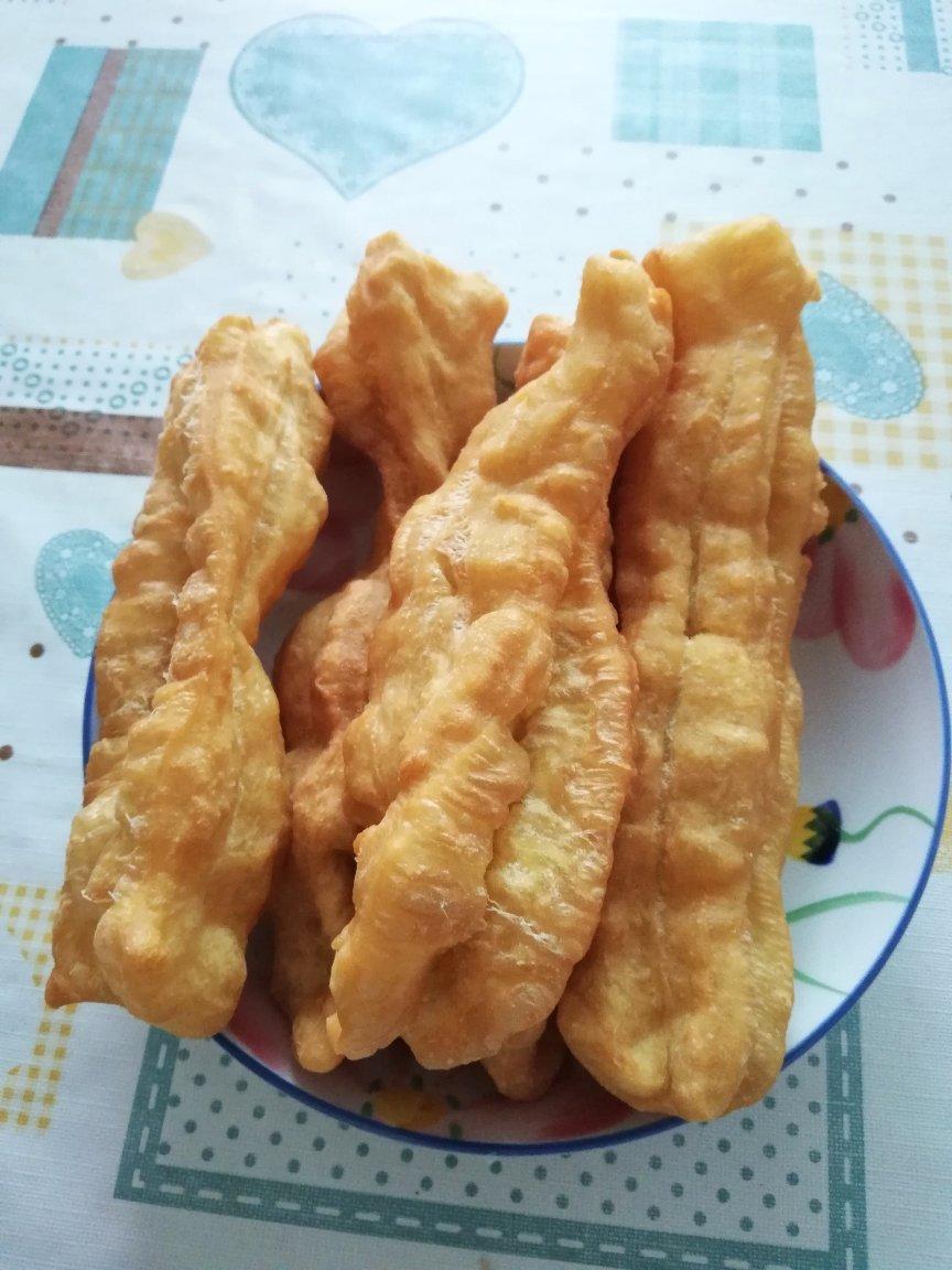 自制蓬松酥脆大油条