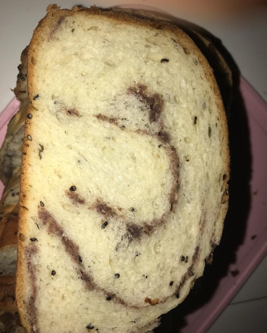 【面包机】牛奶红豆沙吐司