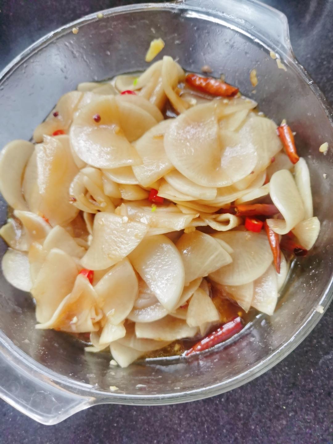 超下饭的“炝腌萝卜”