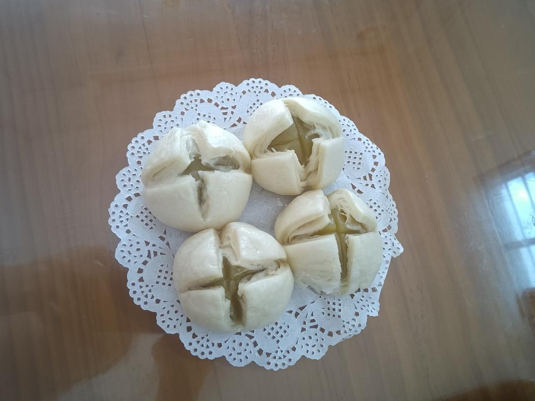 莲蓉包