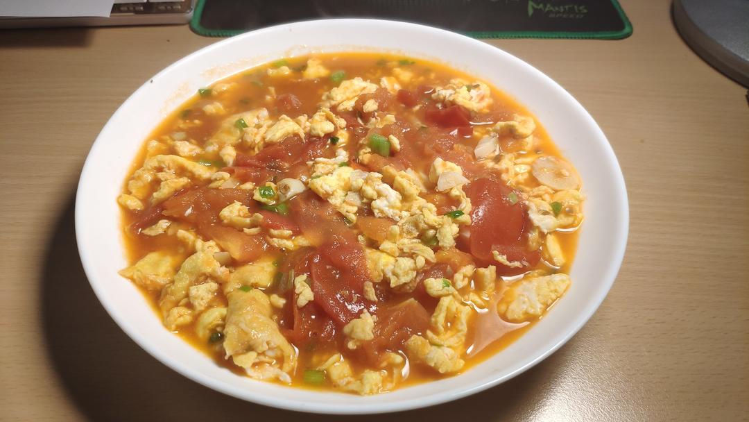 番茄炒鸡蛋（超浓的番茄味）