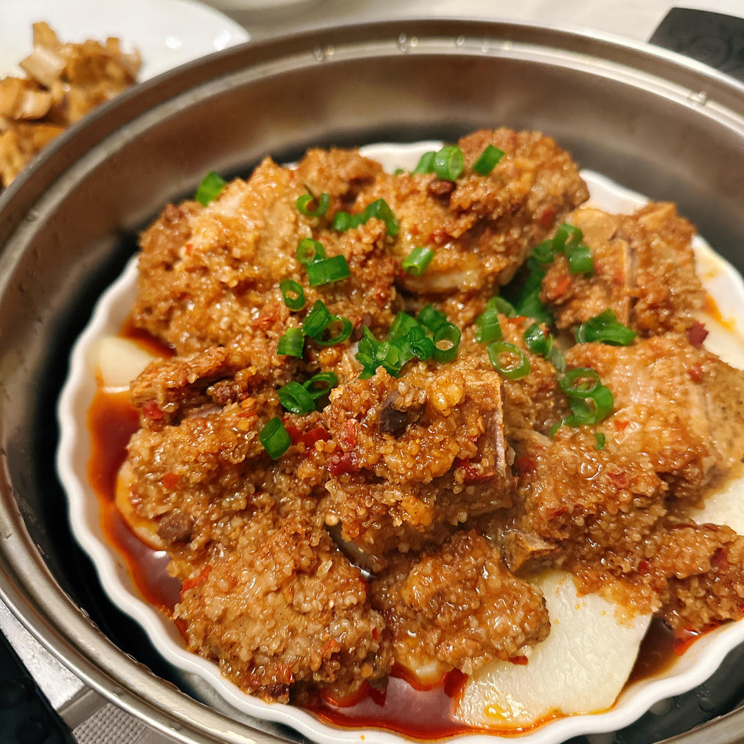 绝绝子！甩饭店几条街的粉蒸肉（粉蒸排骨）