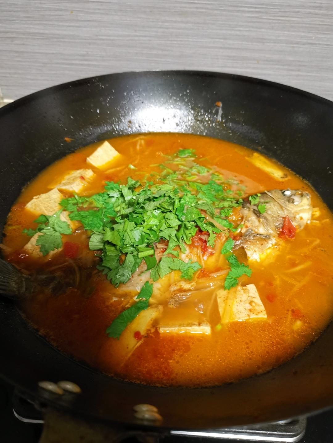 傣味酸笋煮鱼（边境美食）