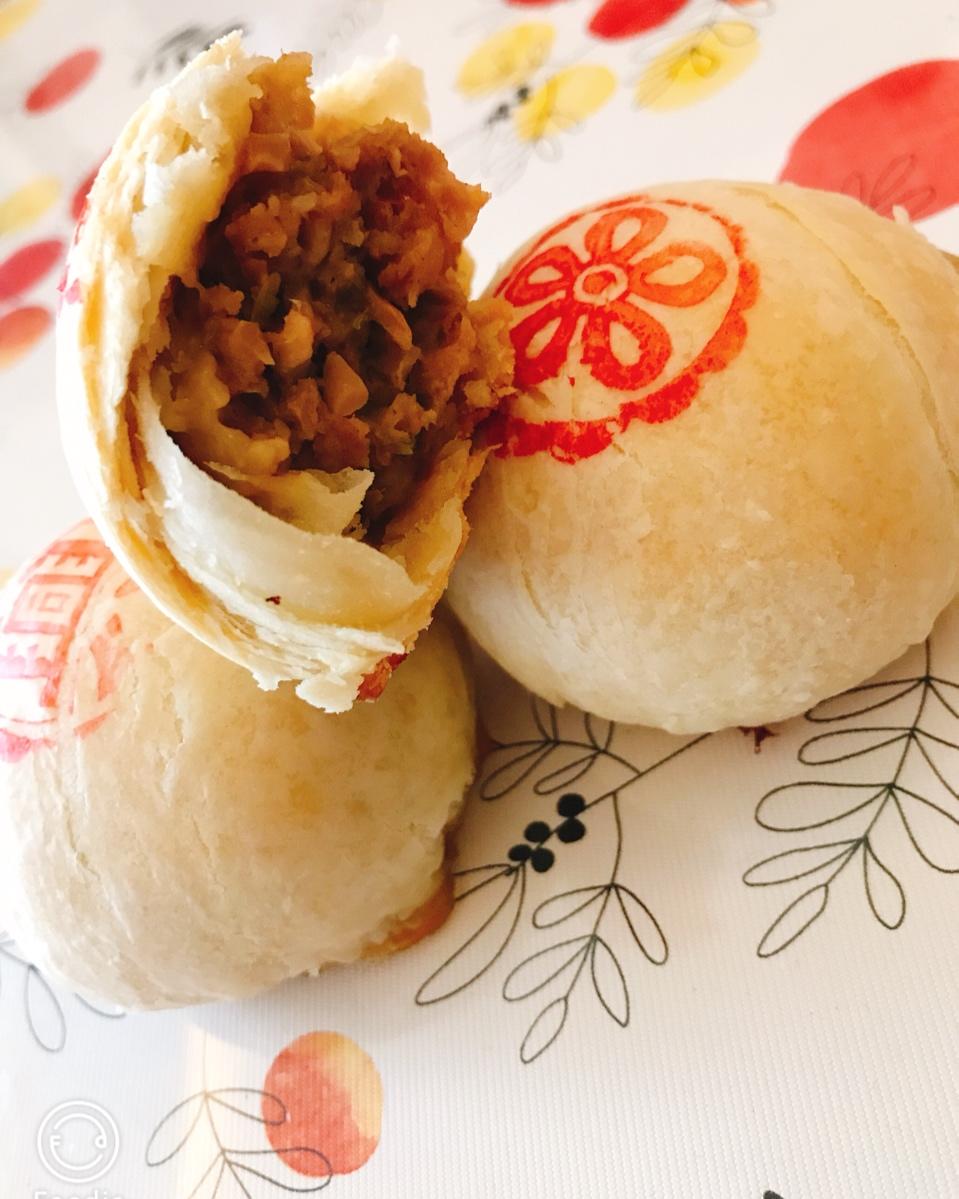 鲜肉榨菜月饼