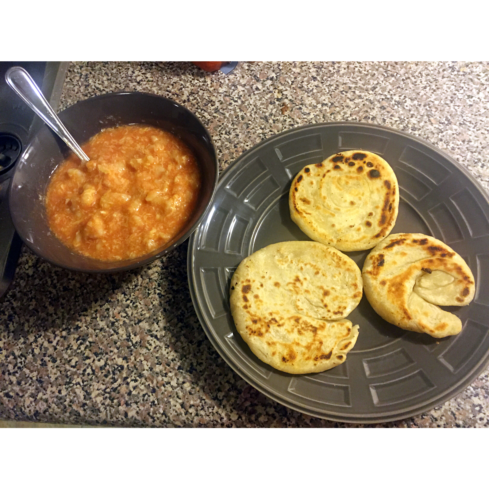 家常饼，饼类食品的基础款，步骤超详细，不怕学不会。