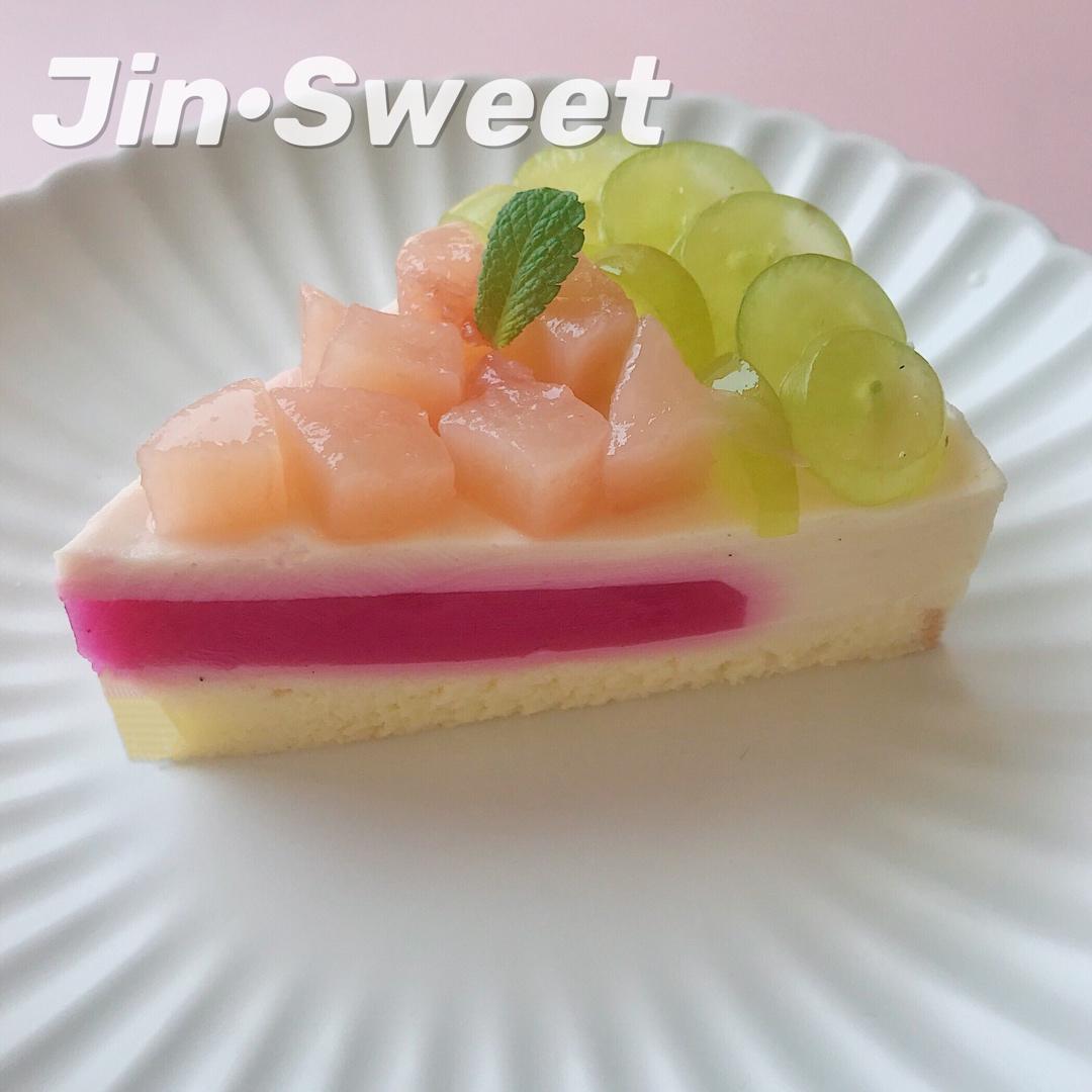 桃子树莓慕斯