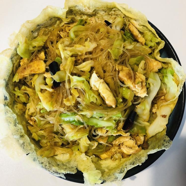 包菜粉丝炒鸡蛋